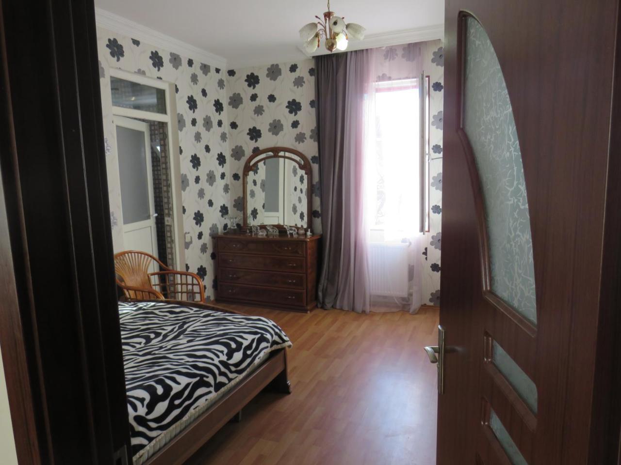 Mini Hotel On Guramishvili 22 Kobuleti Esterno foto
