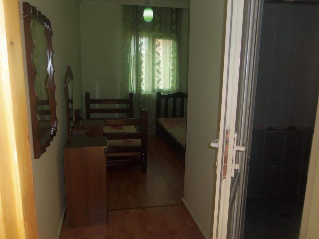 Mini Hotel On Guramishvili 22 Kobuleti Esterno foto